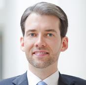 Foto Prof. Dr. Erik Strauß